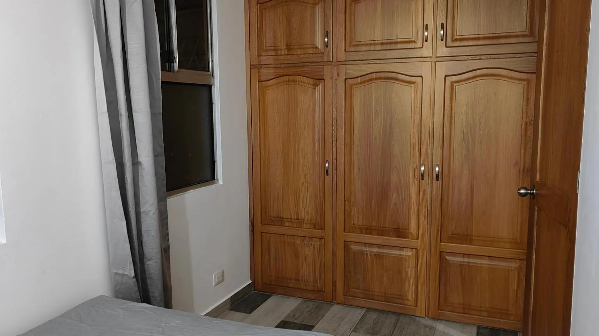 Apartamento Cerca A La Estacion Hospital Medellin Colombia